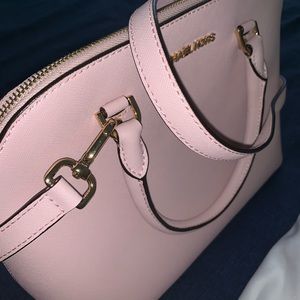 A shoulder bag exclusively from Micheal Kors :-)